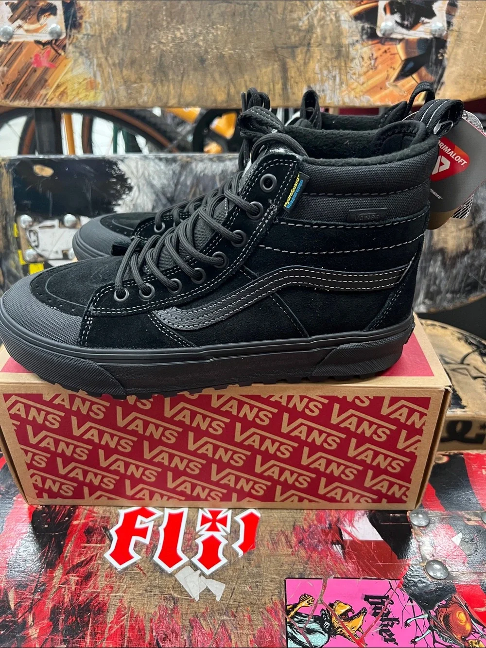Vans MTE Sk8-Hi Waterproof, Black High-Top Skate Boots, M’s 8.5/W’s 10